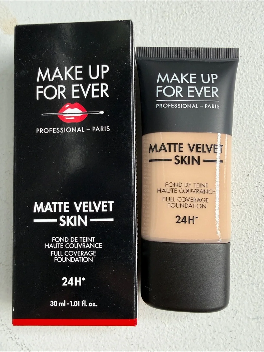 Makeup Forever Matte Velvet Skin Foundation - Beige Tone